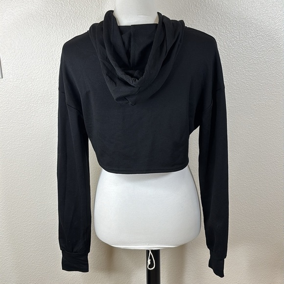 Cropped Pullover Hoodie - Picture 2 of 2
